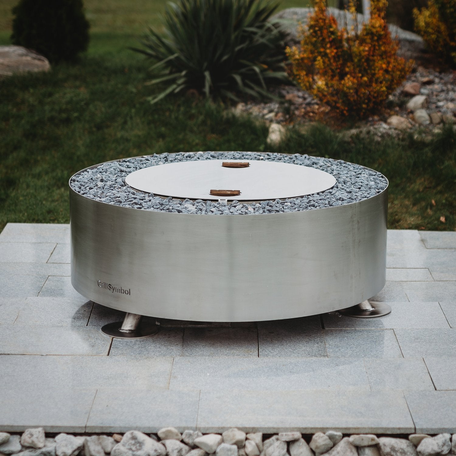 Eldstad utomhus Luna Silver ø 119 cm