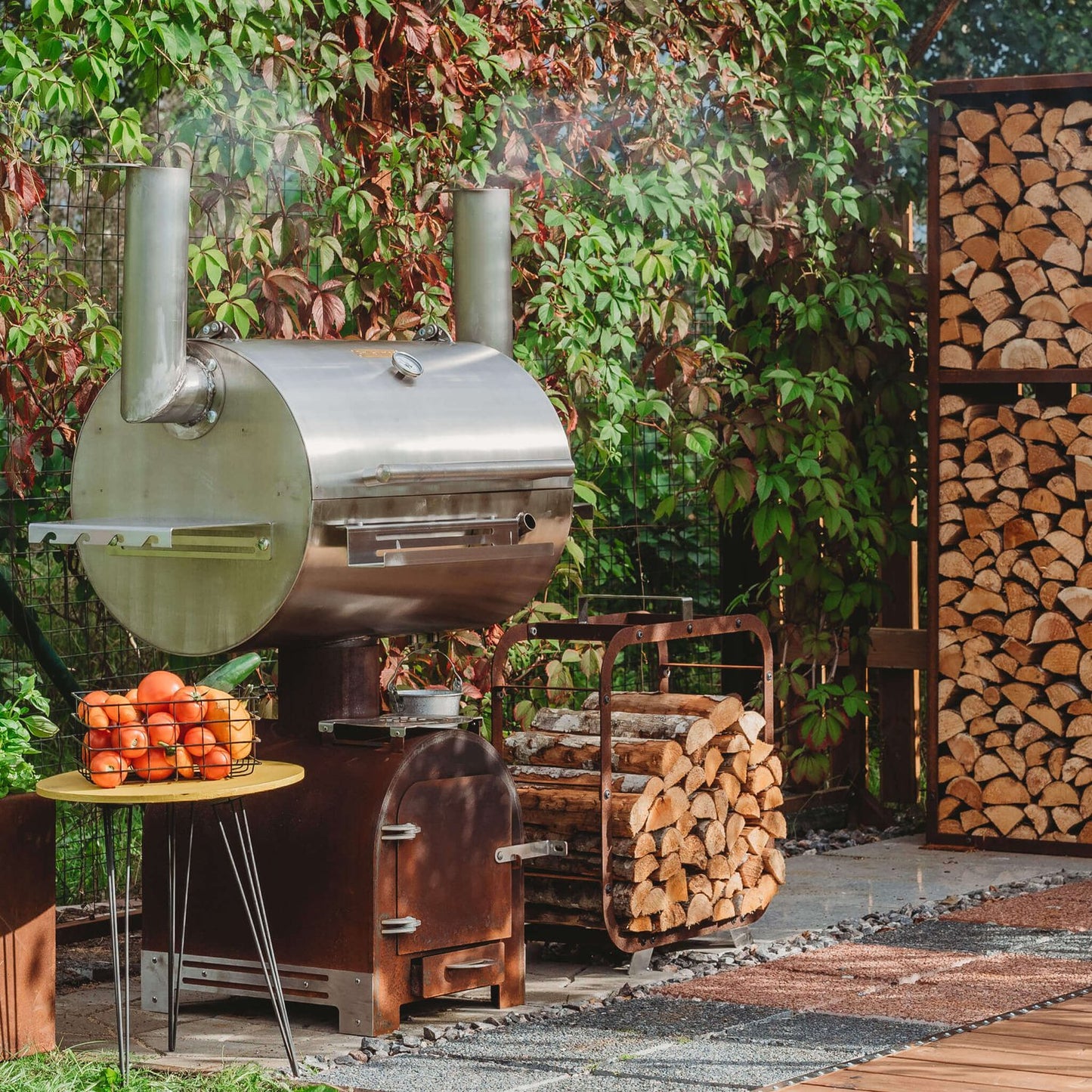 GrillSymbol BBQ rökgrill Smoky Beast Silver